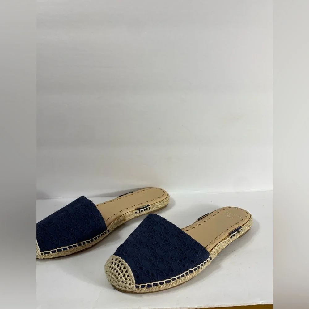 Crown & Ivy Women's Navy Espadrille Shoes size 7.5